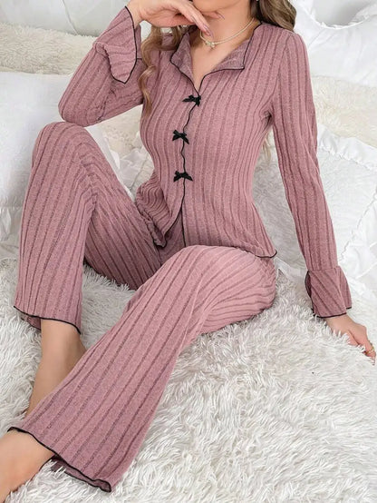 Women’s Cozy 2-Piece Pajama Set for Fall & Winter