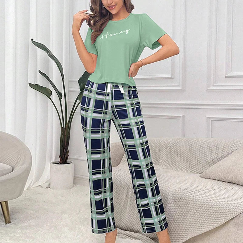 Women’s Pajama Set – Crew Neck