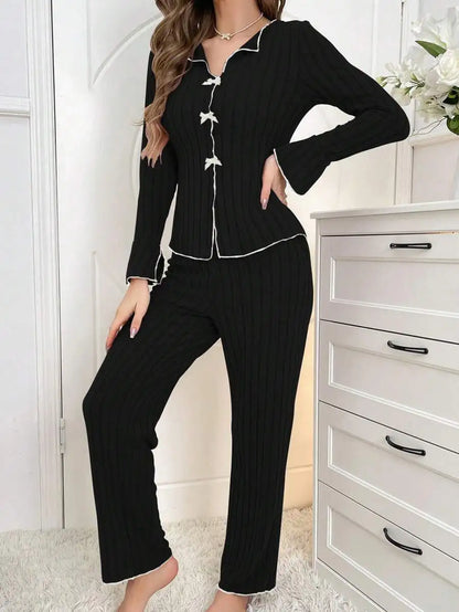 Women’s Cozy 2-Piece Pajama Set for Fall & Winter