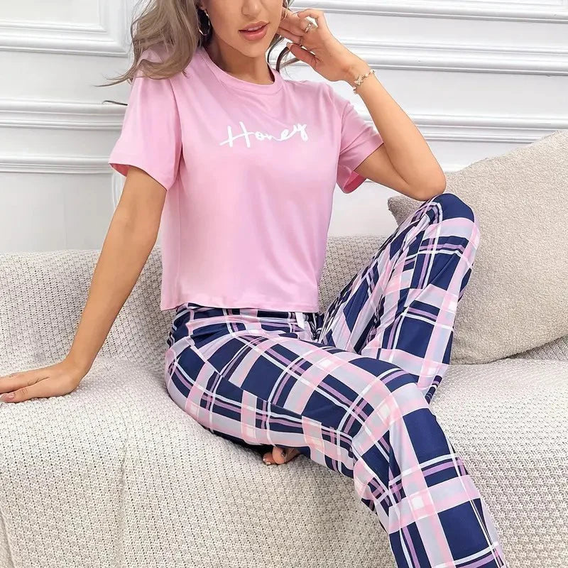 Women’s Pajama Set – Crew Neck